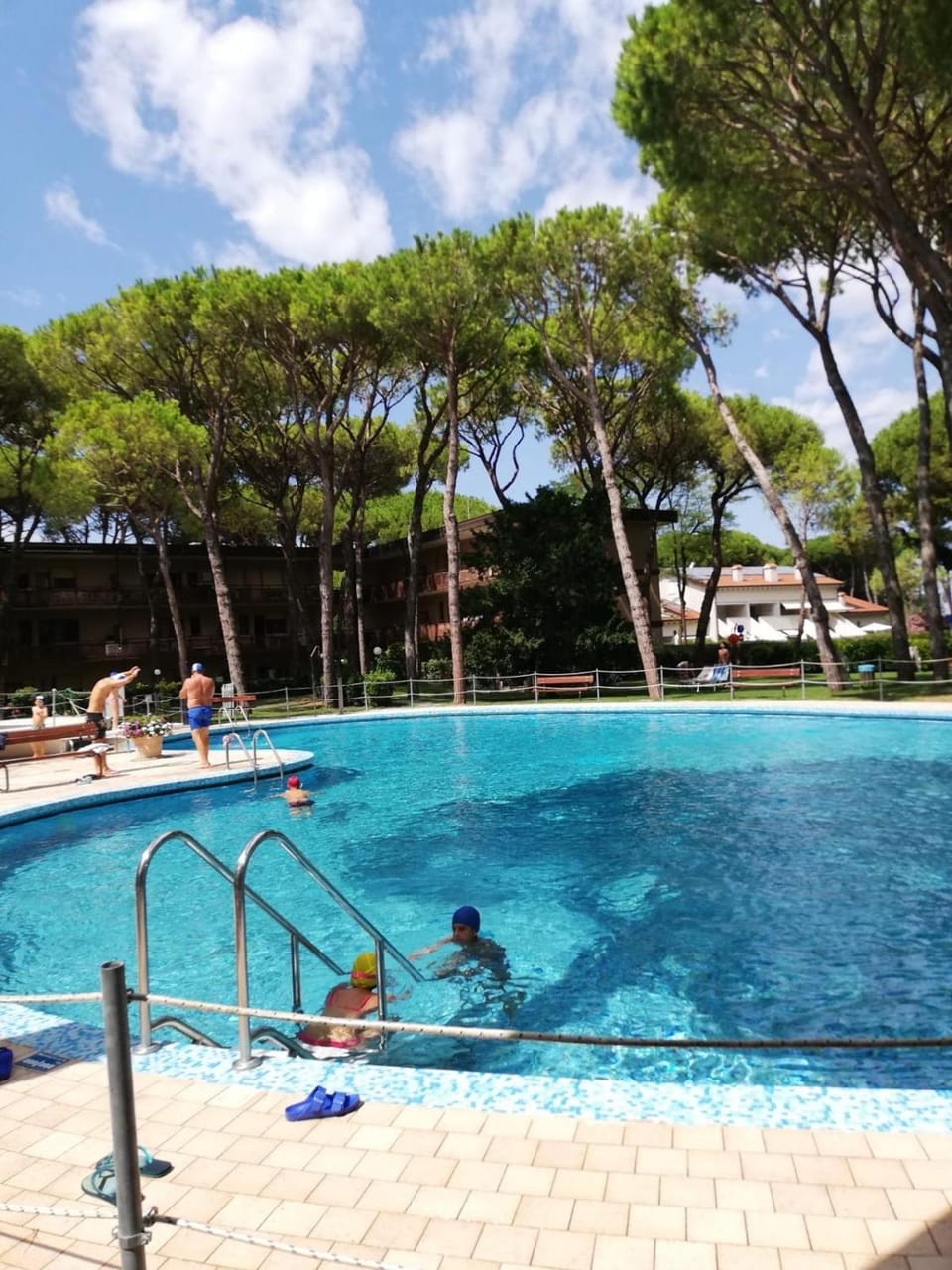 Swimming pool