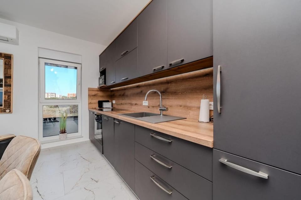Island Dreams spacious and modern apartment Apartment in Novalja