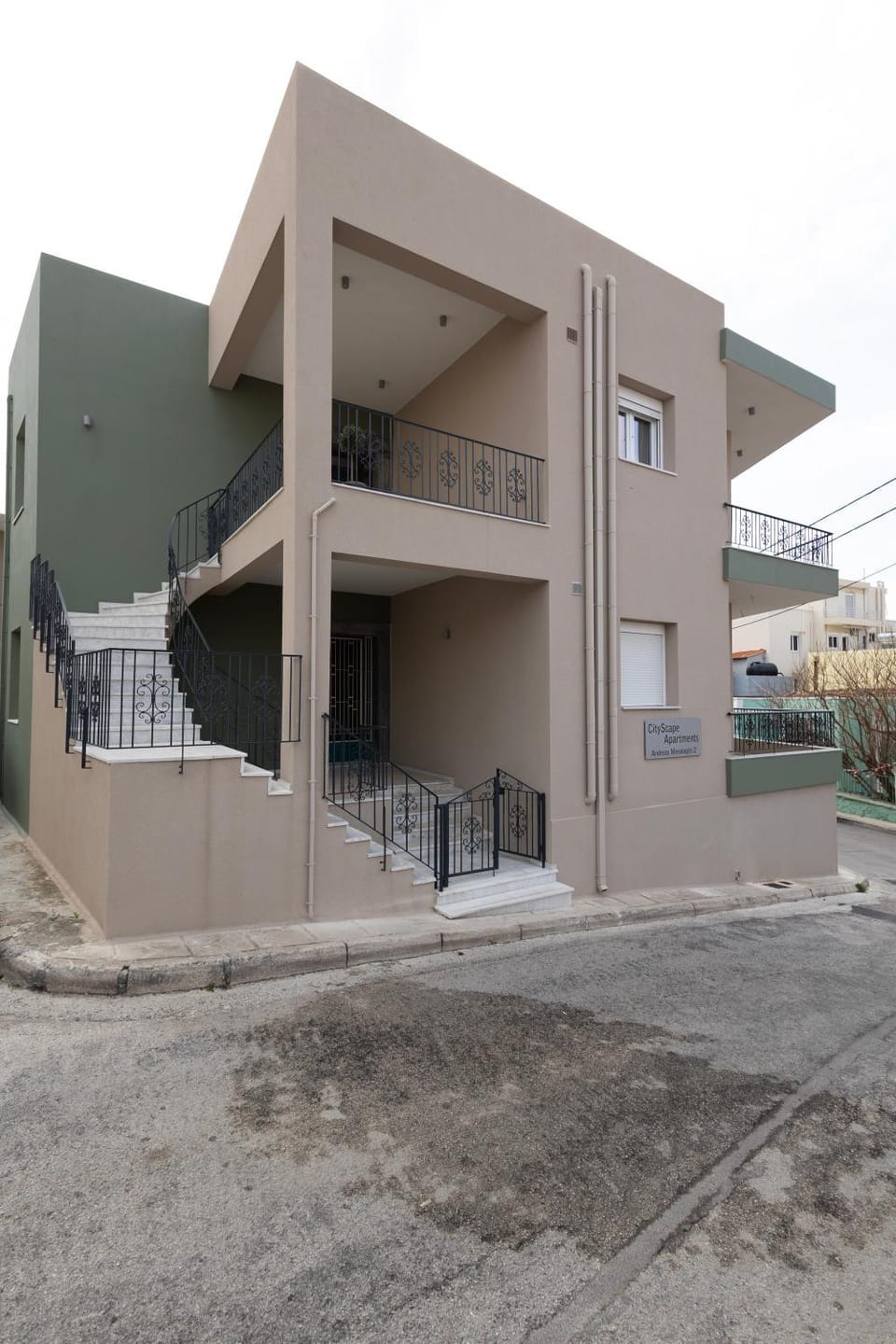 Property building, View (from property/room), Balcony/Terrace