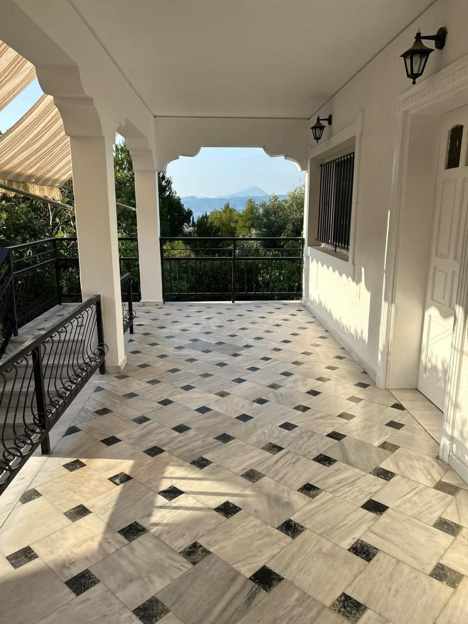 View (from property/room), Balcony/Terrace