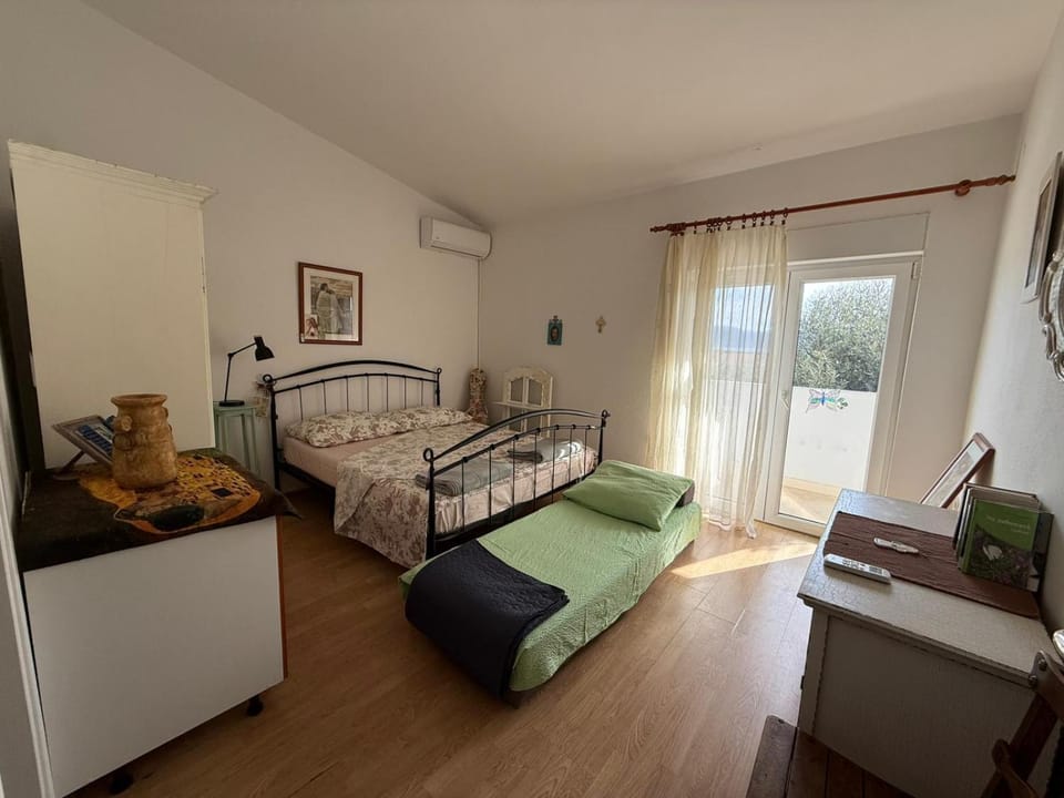 Apartman Gradac Apartment in Split-Dalmatia County