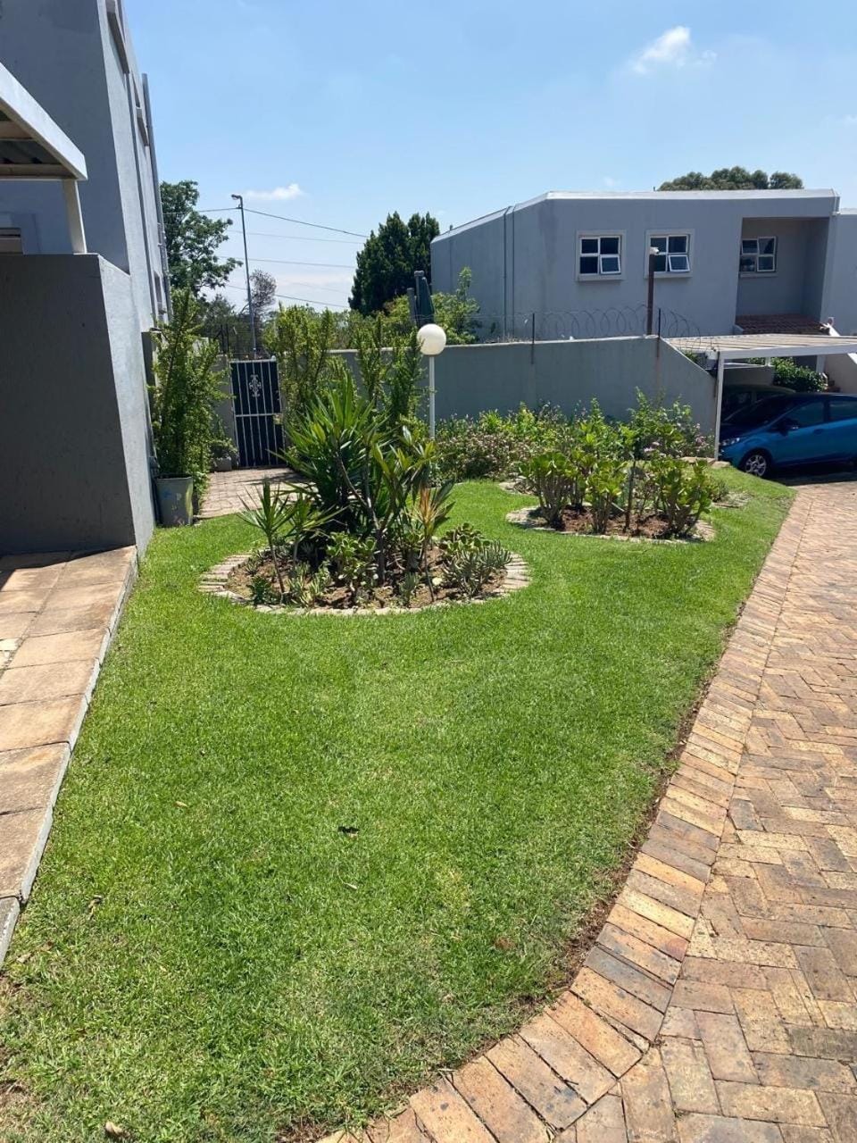 Villa Elizabeth - Fourways Gardens Sandton Apartment in Sandton
