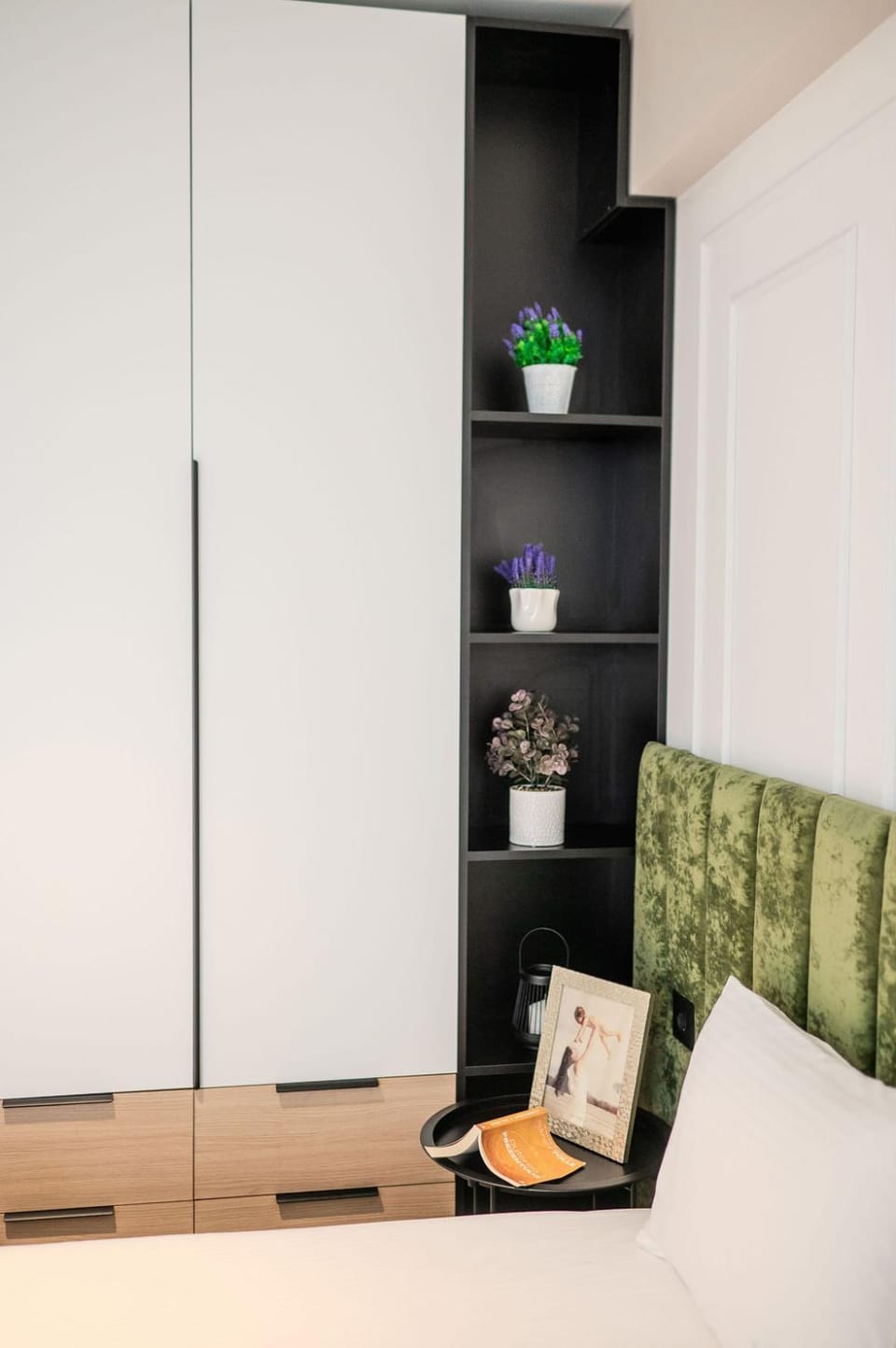 Bloomy Apartment in Odyssey Pools SPA and Parking Resort Apartment in Constanța County