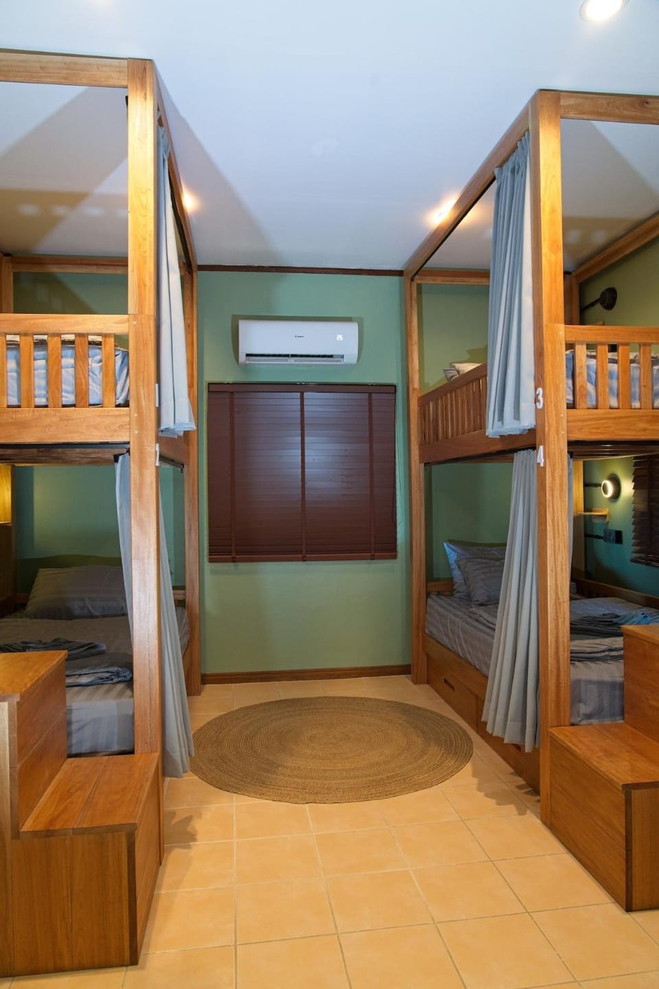 bunk bed