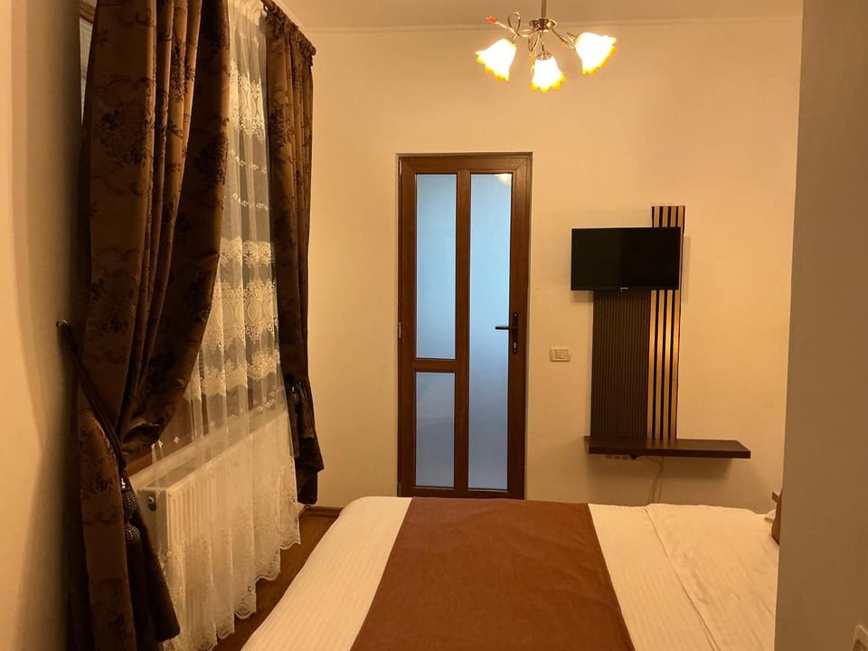 Karmia Boutique Bed and Breakfast in Romania