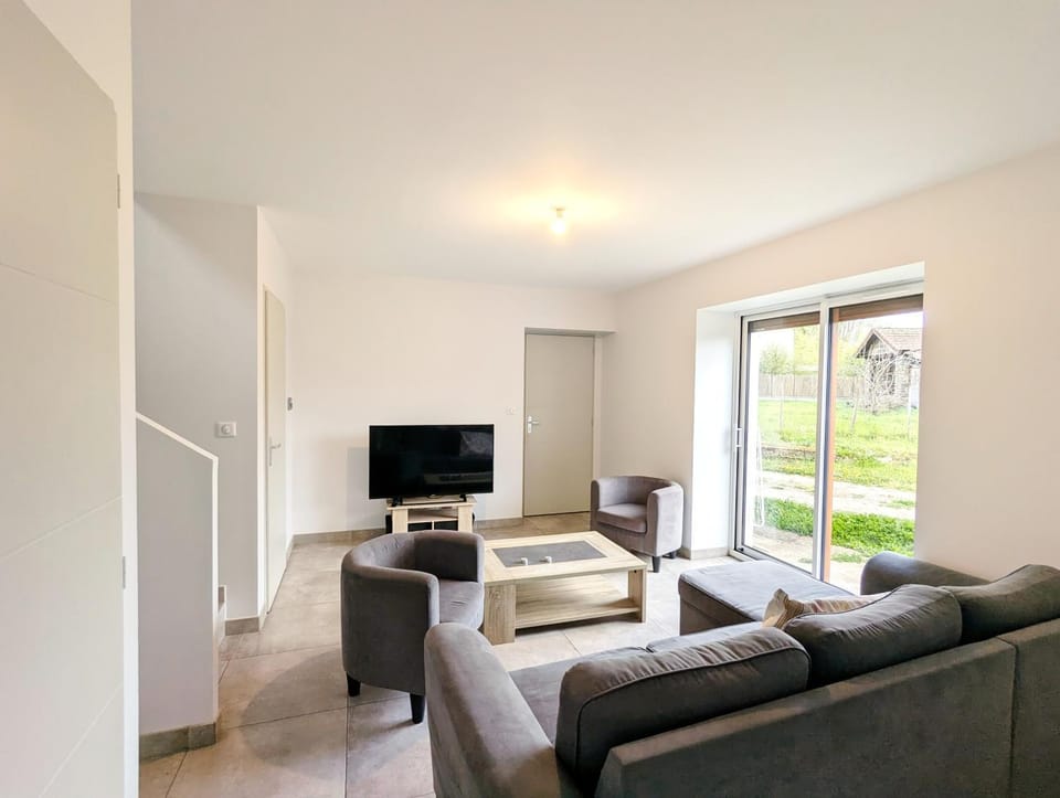 Communal lounge/ TV room, Lounge or bar