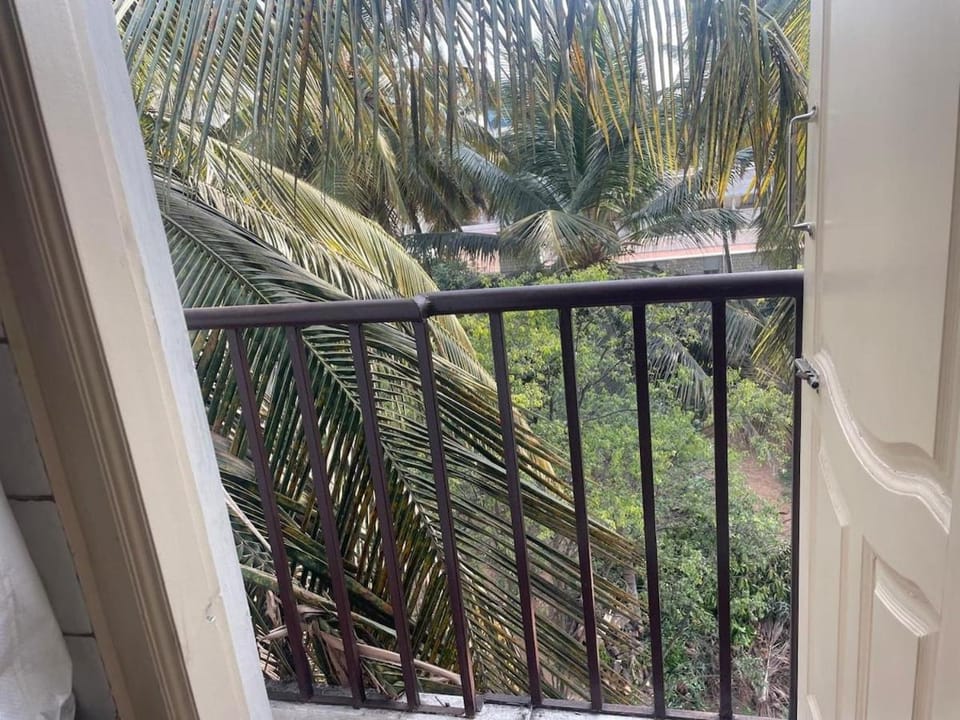 Simple 2BHK with Kitchen & Balcony Apartment in Bengaluru