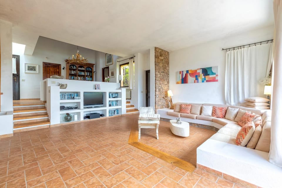 Property building, Living room