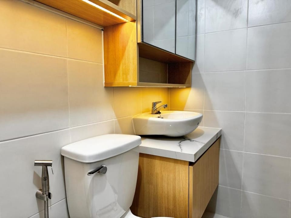 Bears Nook - Marina Spatial Dumaguete Apartment in Dumaguete