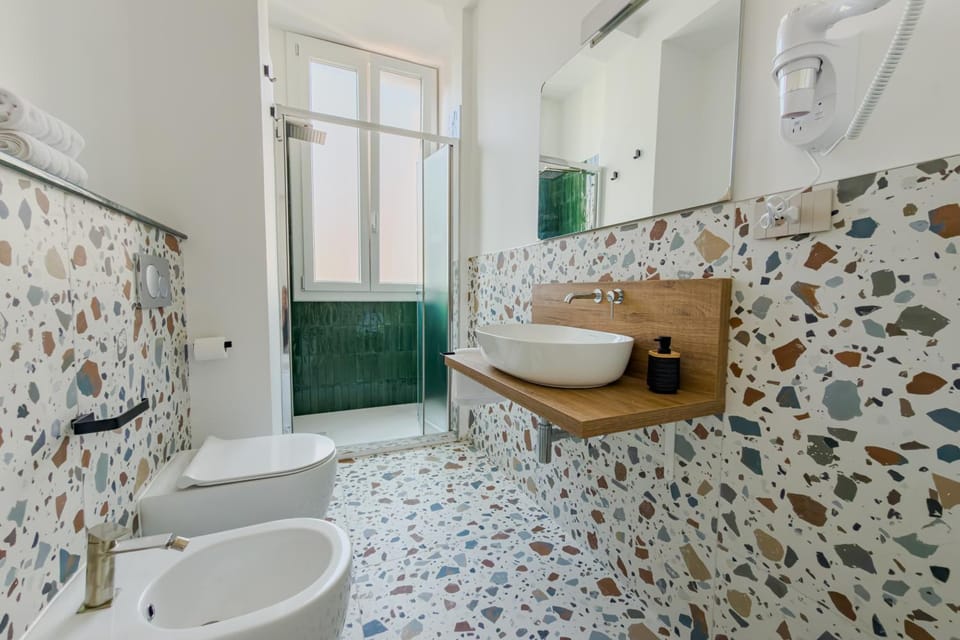 Shower, Toilet, Bathroom, bidet