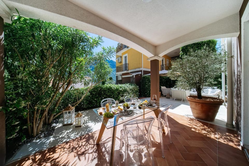 Patio, Balcony/Terrace, Dining area