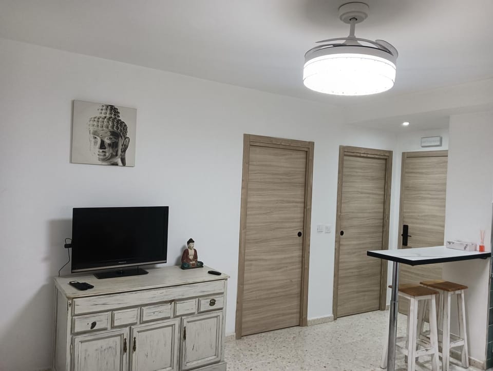 TV and multimedia, Dining area