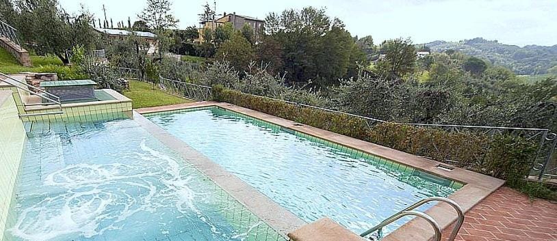 Swimming pool, Swimming pool