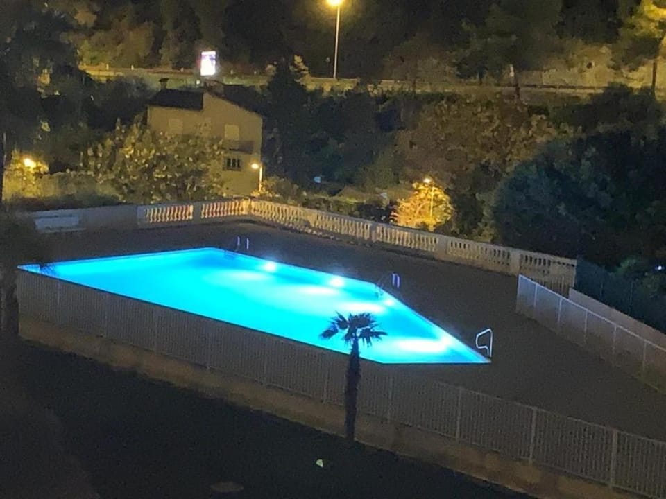 Night, Swimming pool