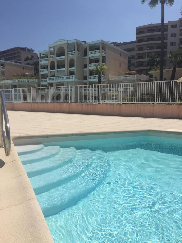 View (from property/room), Balcony/Terrace, Swimming pool