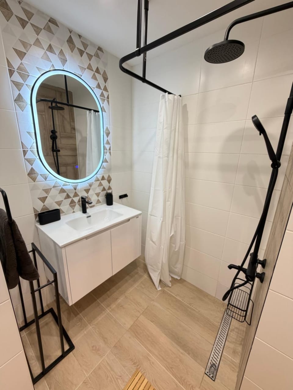 Shower, Bathroom
