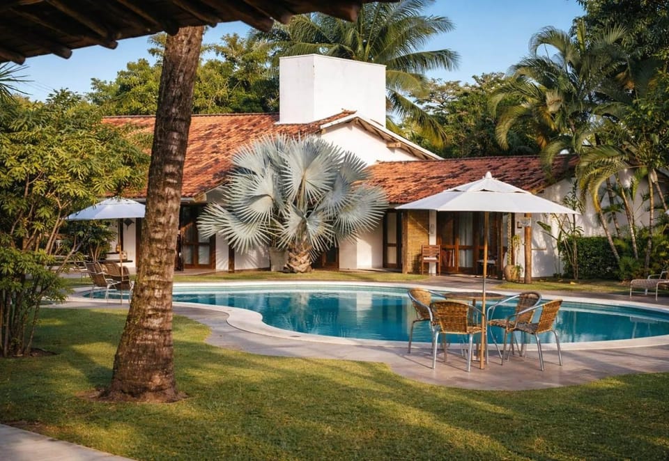 Property building, Swimming pool