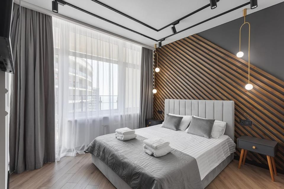 48 Pearl with terrace and sea! Apartment in Odessa
