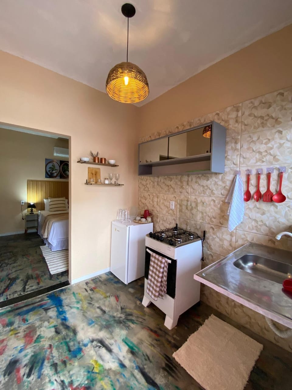 Kitchen or kitchenette