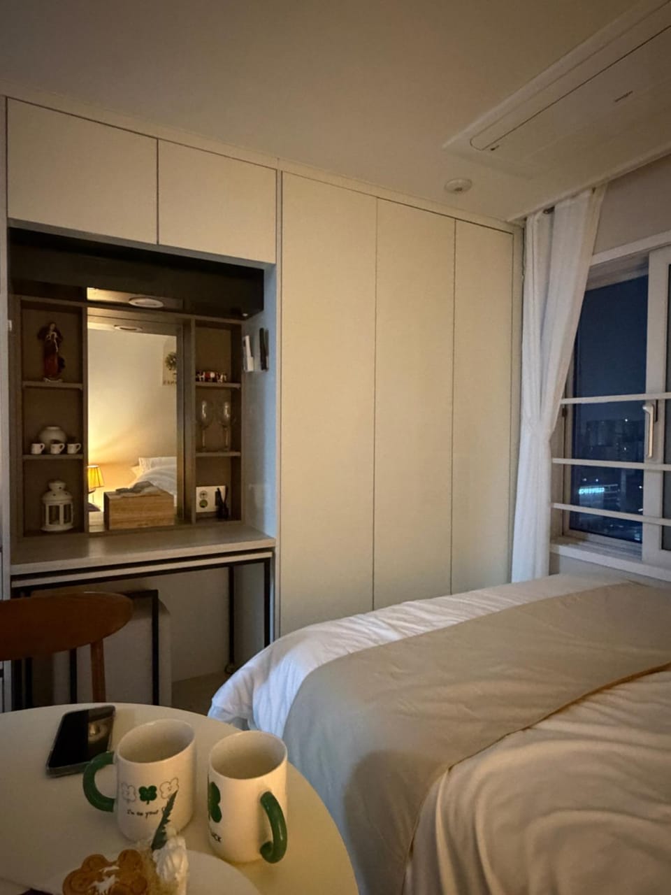 Bed, Bedroom, wardrobe