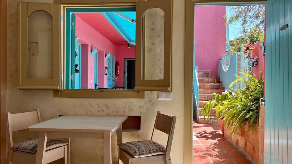 Patio, Seating area, Inner courtyard view
