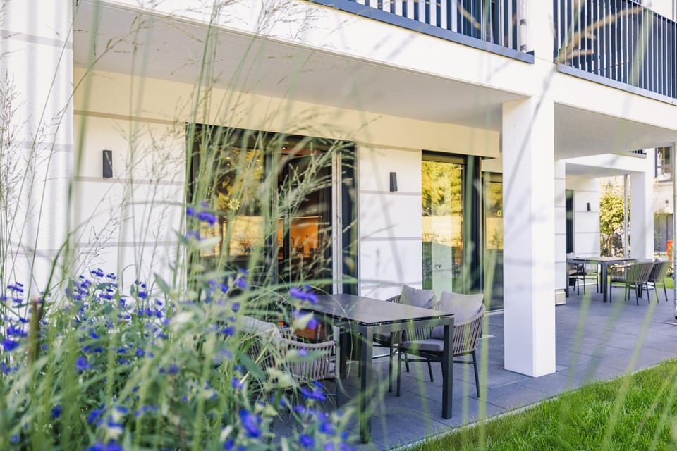 Garden, Balcony/Terrace
