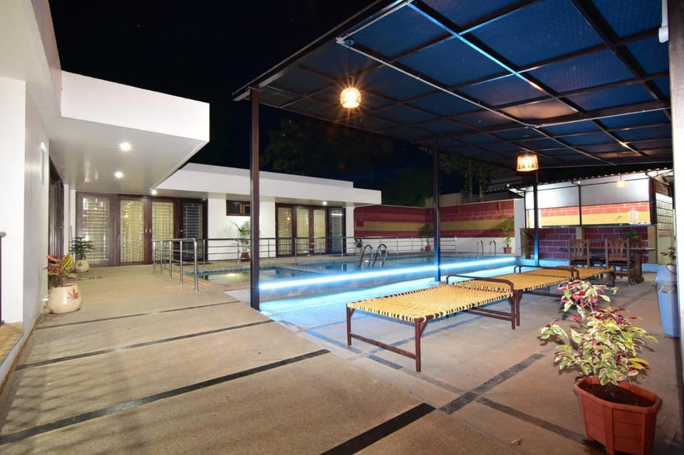 Pool view