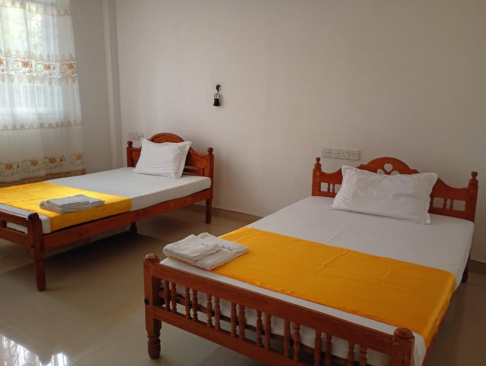 Wings Hotel & Hostel Hostel in Sri Lanka