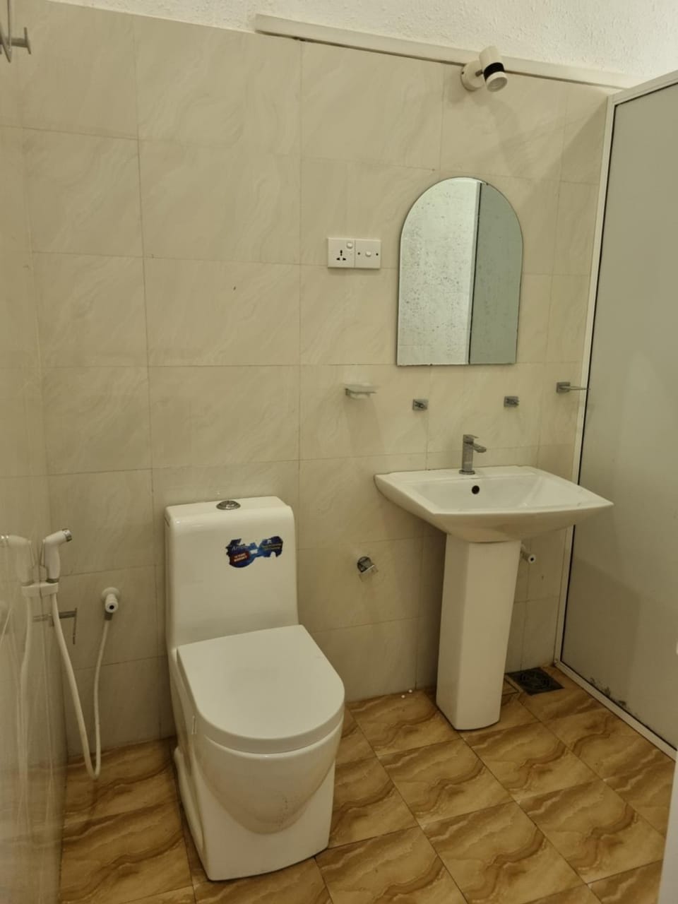 Wings Hotel & Hostel Hostel in Sri Lanka