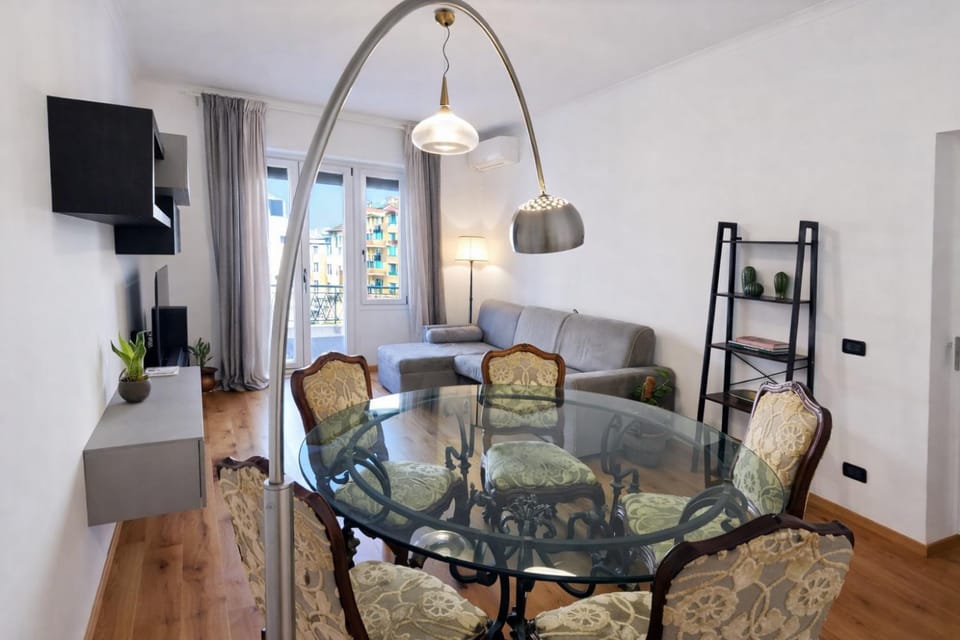 Xenia - 4 rooms apt in Via Cantore 50 Apartment in Genoa