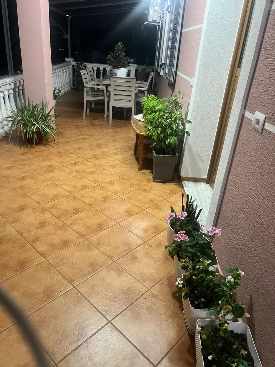Neo Serenity Apartment NAMR Apartment in Sarandë