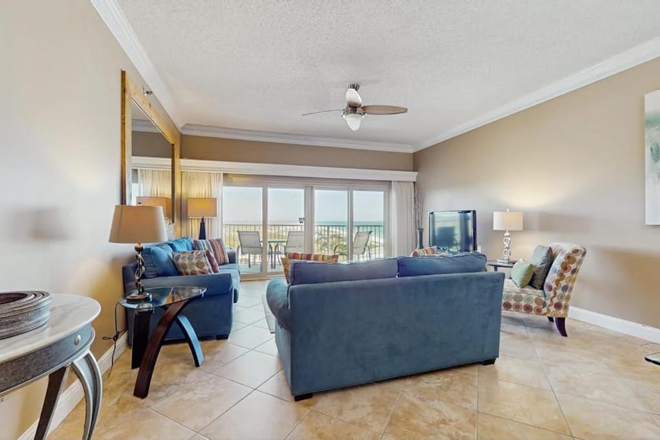 Gulffront Villa with Pool Hot Tub and Sauna Apartment in Miramar Beach