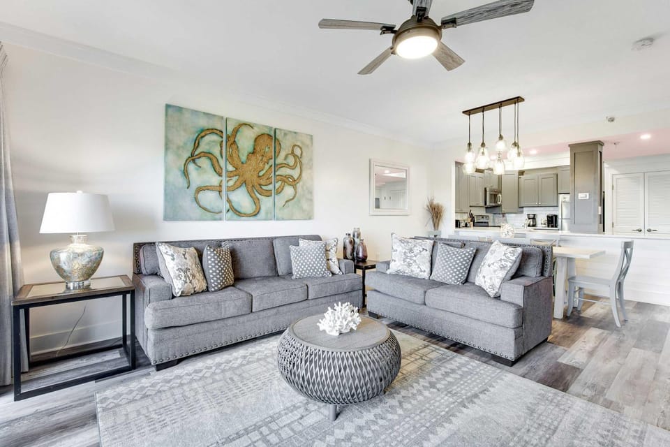Condo with Preserve Views Pool and Hot Tub Apartment in Miramar Beach