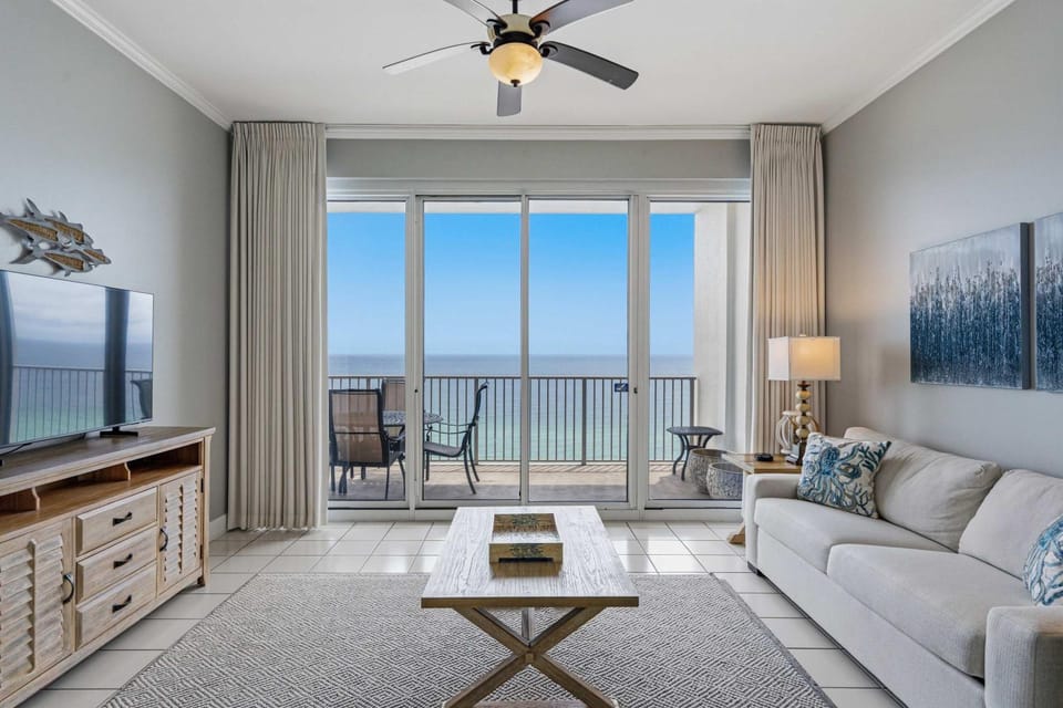 Gulf-Front Condo with Pools and Gym House in Miramar Beach