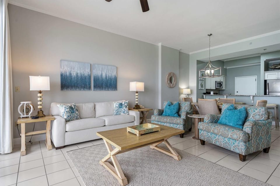 Gulf-Front Condo with Pools and Gym House in Miramar Beach