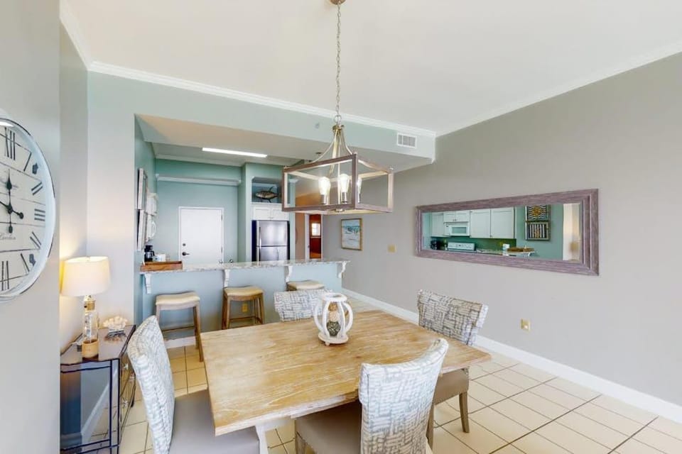 Gulf-Front Condo with Pools and Gym House in Miramar Beach