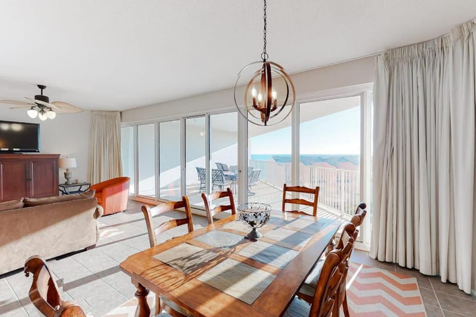 Gulf-Front Condo with Balcony Pools and Tennis House in Miramar Beach