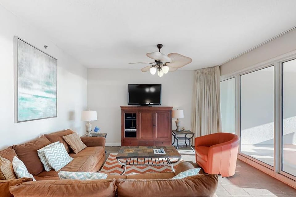 Gulf-Front Condo with Balcony Pools and Tennis House in Miramar Beach