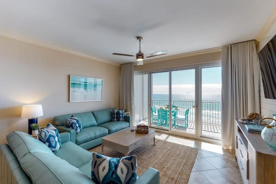 Waterfront Condo with Pool Gym and Hot Tub House in Miramar Beach
