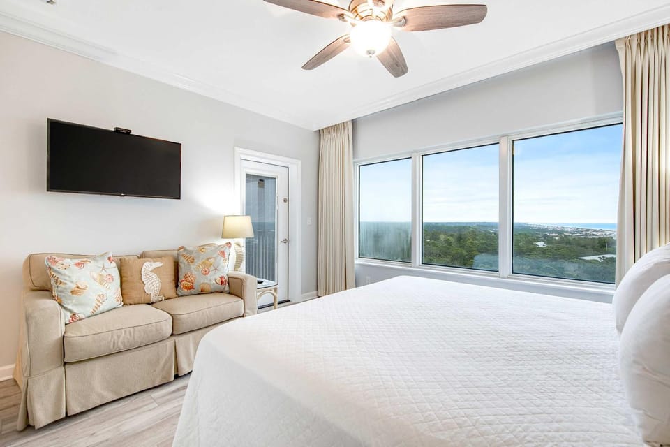 Resort Condo with Balcony Pools and Tennis Apartment in Miramar Beach