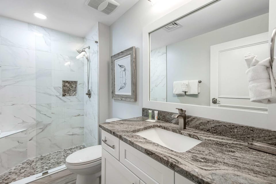 Resort Condo with Balcony Pools and Tennis Apartment in Miramar Beach