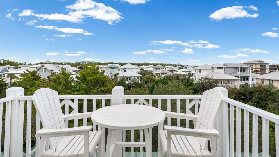 The Lemon Drop Main House House in Rosemary Beach