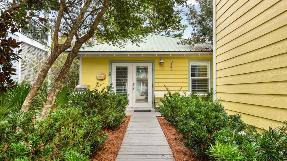 The Casita at The Lemon Drop House in Rosemary Beach