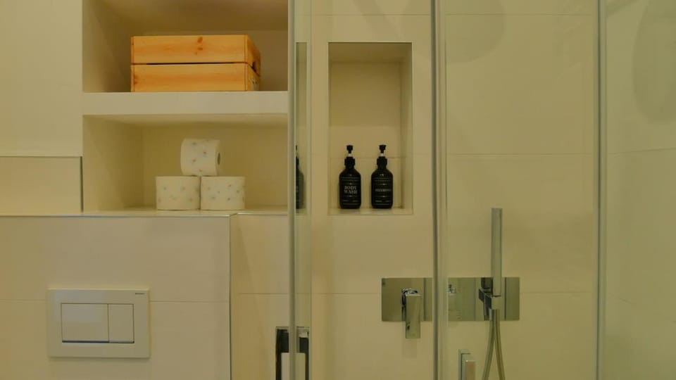 Brioschi Apartment - Milan Apartment in Milan