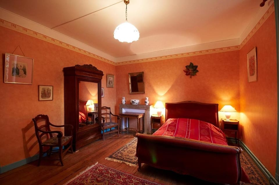 Manoir du Breuil Chambres d'hôtes Bed and Breakfast in Auvergne-Rhône-Alpes