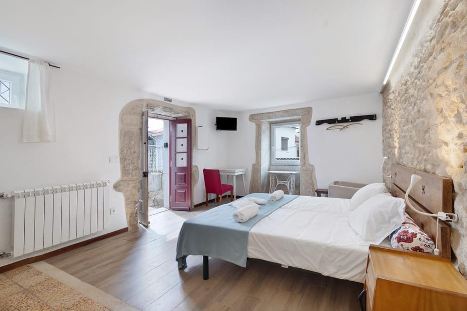 Property building, Living room, Bedroom