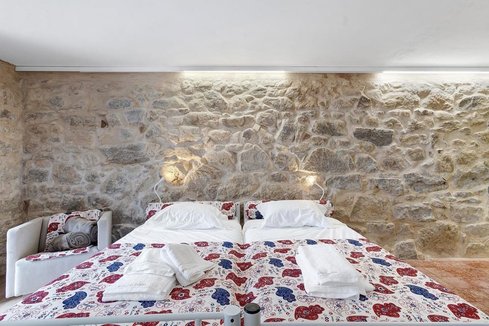 Property building, Living room, Bedroom