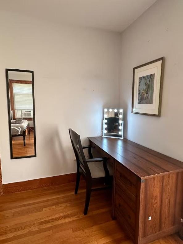 -No51- Lovely Large Room in a House - 10 min to Green Line and Red Line T Stations & Tufts University - Centrally Located at Somerville Boston Vacation rental in Somerville