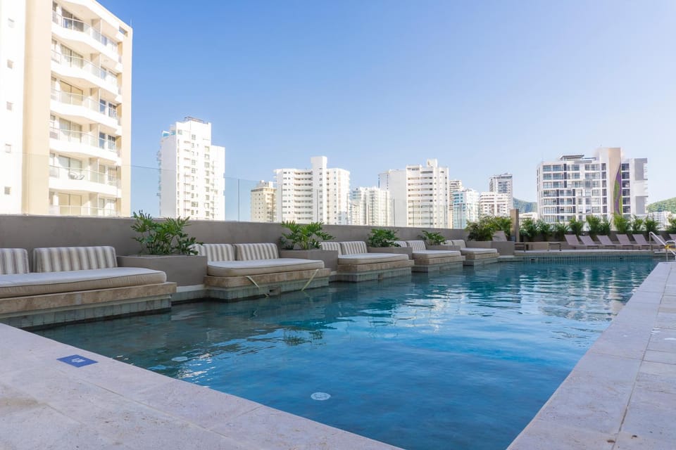 Hermoso y Comodo Apartamento en Playa Salguero, Rodadero Apartment in Gaira