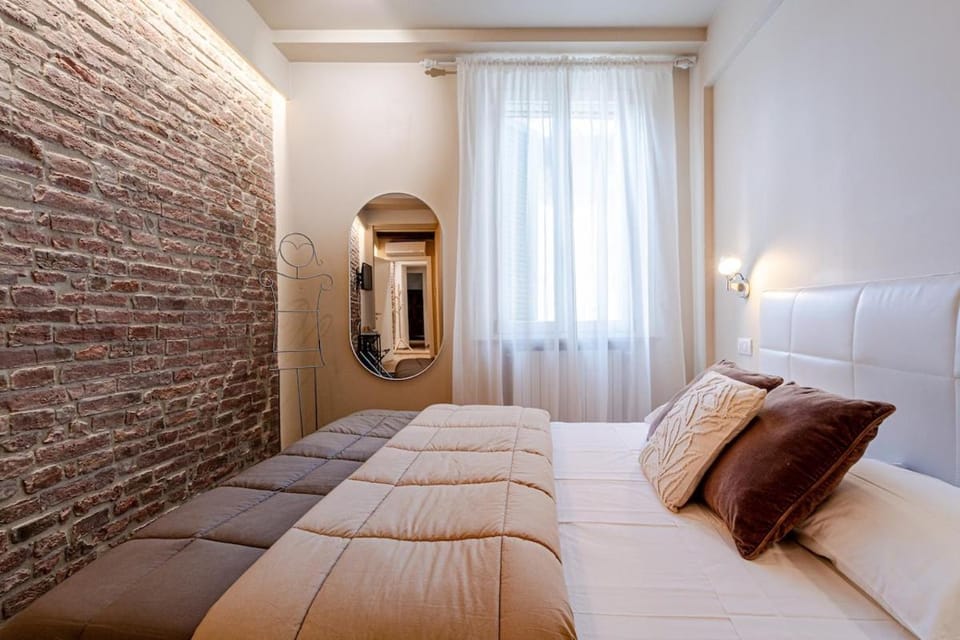 Affitti Brevi Siena - Spazioso appartamento di lusso, con 4 camere e 4 bagni in centro Apartment in Siena